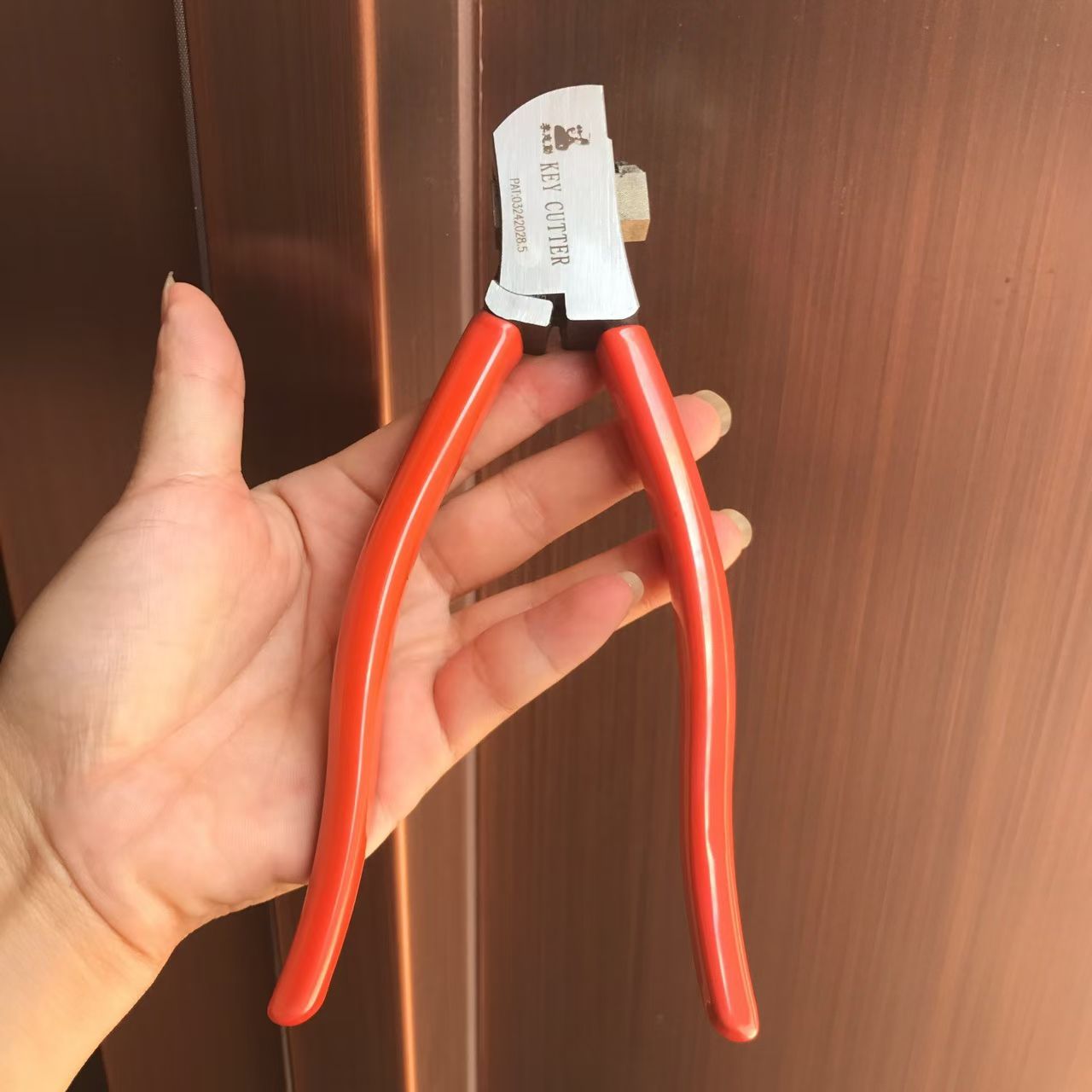 ✂️ Professional Manual Key Cutter Pliers for Locksmith Key Blank Trimming
