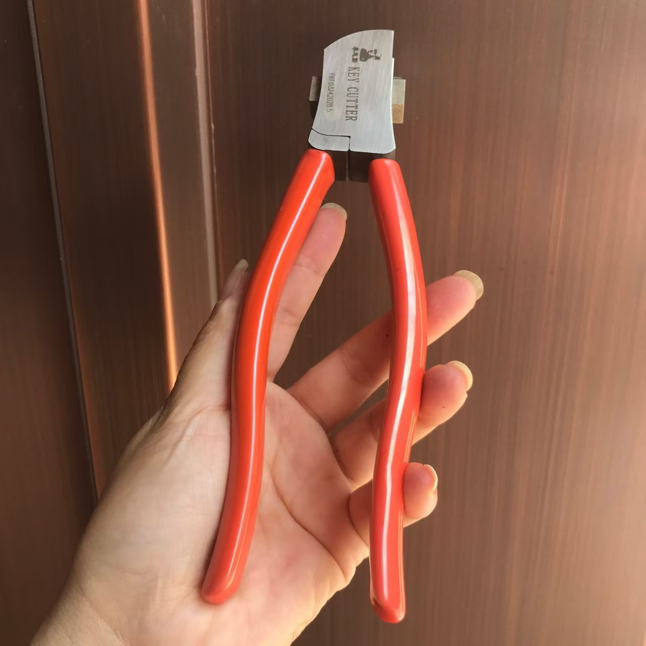 ✂️ Professional Manual Key Cutter Pliers for Locksmith Key Blank Trimming
