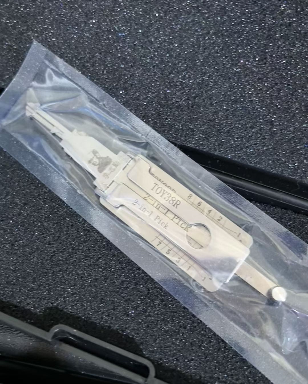 🔧Lishi TOY38R 2-in-1 Pick Decoder Auto Locksmith Tool