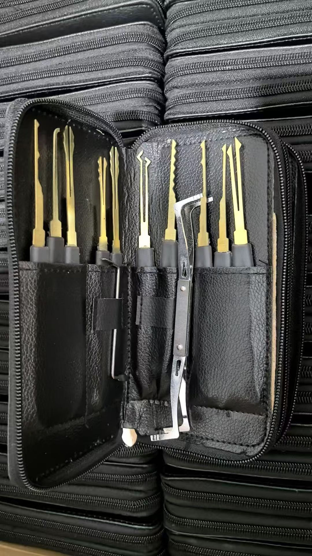 🔐 24 Pieces Professional Lock Pick Set Complete Locksmith Tools Kit with Leather Storage Case 🧰